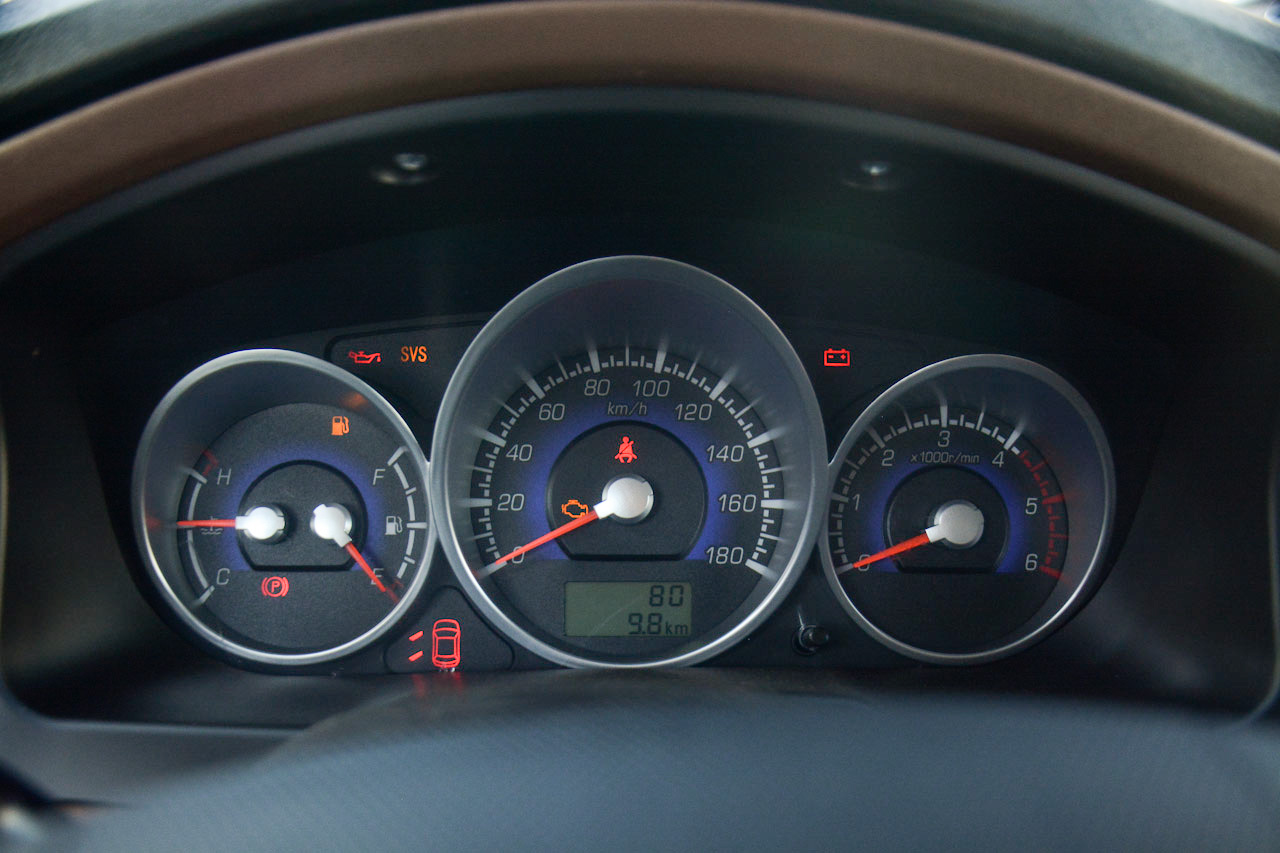 2016款骐铃T5 2.8T手动两驱舒适型加长轴距JE493ZLQ4CB