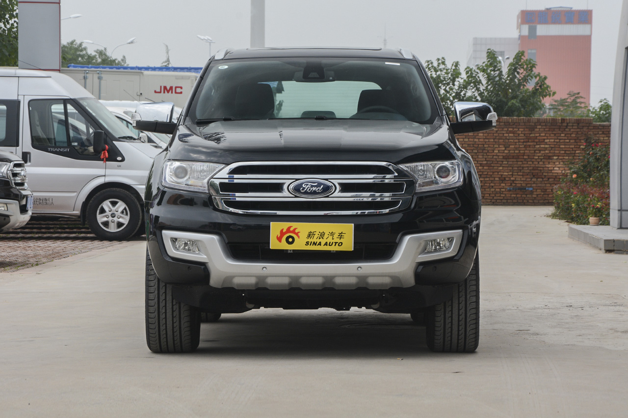 2017款撼路者2.0T自动四驱旗舰版汽油7座