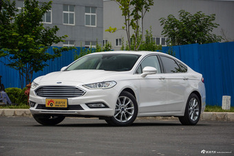 2017款蒙迪欧1.5T自动时尚型图片