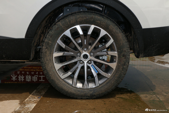 2018款哈弗H6 换代1.5T自动豪华型蓝标