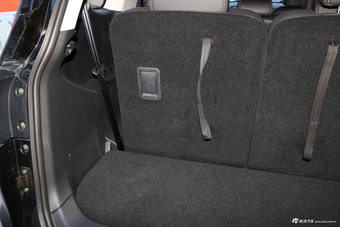 2018款斯威X7 1.5T自动智享型7座