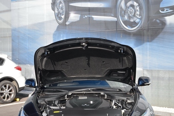 2019款英菲尼迪Q70L 2.0T自动悦享版