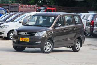 2015款风光330 1.5L手动实用型 摩卡棕