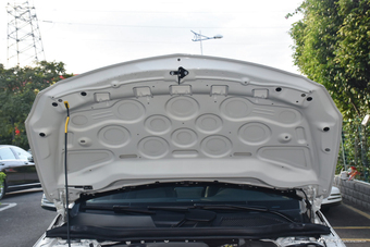 2017款奔驰A级 A200 1.6T自动动感型