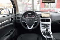 2017款中华H3 1.5L自动豪华型