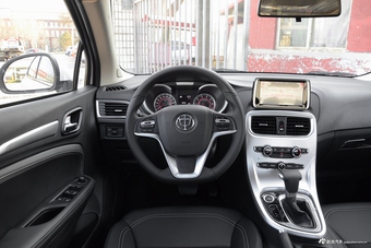 2017款中华H3 1.5L自动豪华型