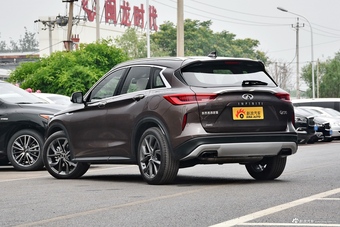 2018款英菲尼迪QX50 2.0T自动四驱旗舰版
