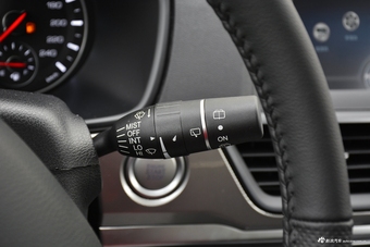 2018款哈弗H6运动版1.5T手动两驱精英型红标 