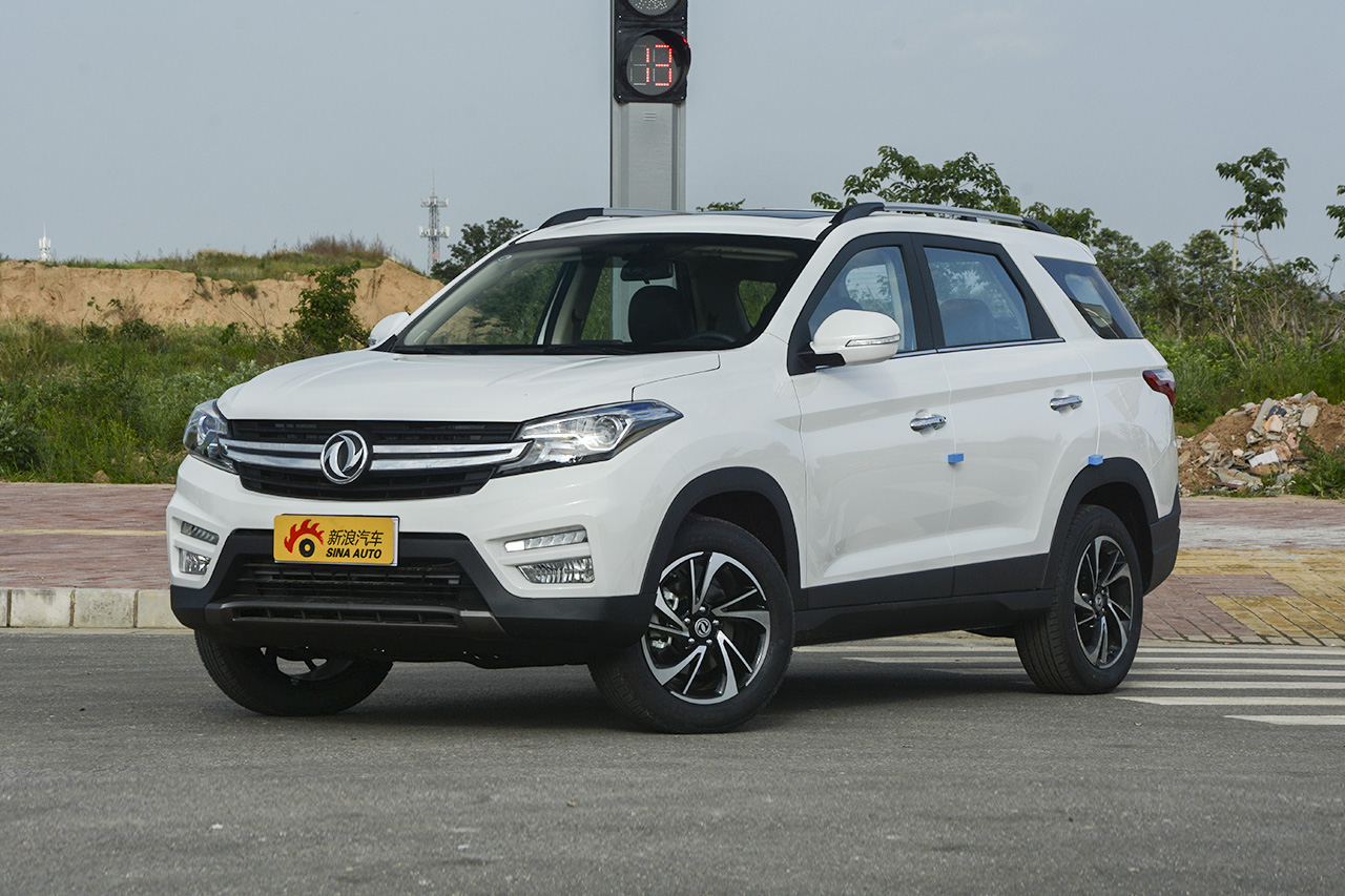 2018款风光S560 1.8L手动豪华型