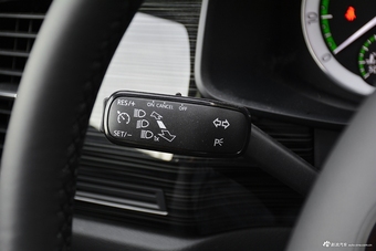 2017款柯迪亚克2.0T自动380TSI四驱旗舰版7座