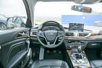 2016款众泰Z700 1.8T手动典雅型