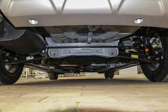 2014款V6菱仕1.5T手动智控版