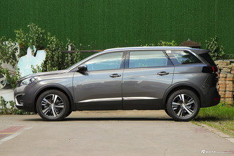 2017款标致5008 1.6T自动350THP精英版5座