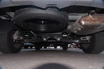 2018款瑞虎8 1.5T自动尊贵型 5座