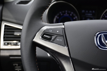 2017款逸动1.6L自动劲领型GDI