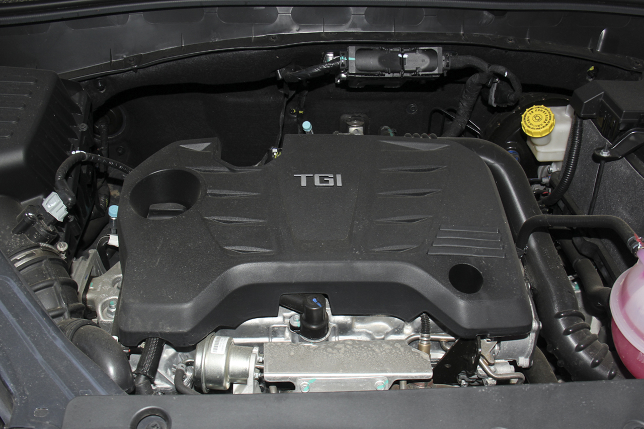 2018款荣威RX5 1.5T 20T手动两驱互联网智惠版