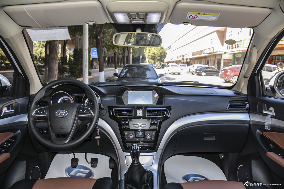 2015款雄师F22 1.9T手动四驱柴油豪华型