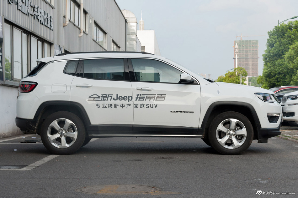 Jeep指南者促销中，最高直降4.74万，新车全国11.31万起！