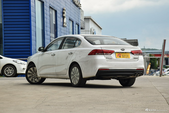 2015款起亚K4 1.8L自动GLS Special