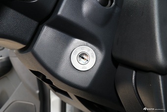 2017款纳智捷 U5 SUV 1.6L手动名士版