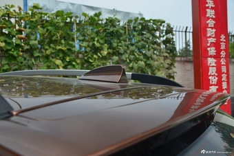 2017款宝骏560律动版1.5T手动乐享型