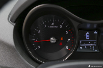 2017款海马S5强动力版1.5T自动豪华型