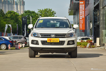 2015款众泰T600 1.5T手动豪华型 冰川白