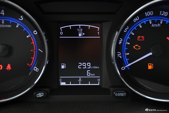 2016款东风风行SX6 1.6L 手动豪华型