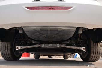 2018款比亚迪秦EV450 智联尊尚型