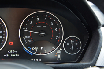 2018款宝马3系GT 2.0L自动320i M运动型