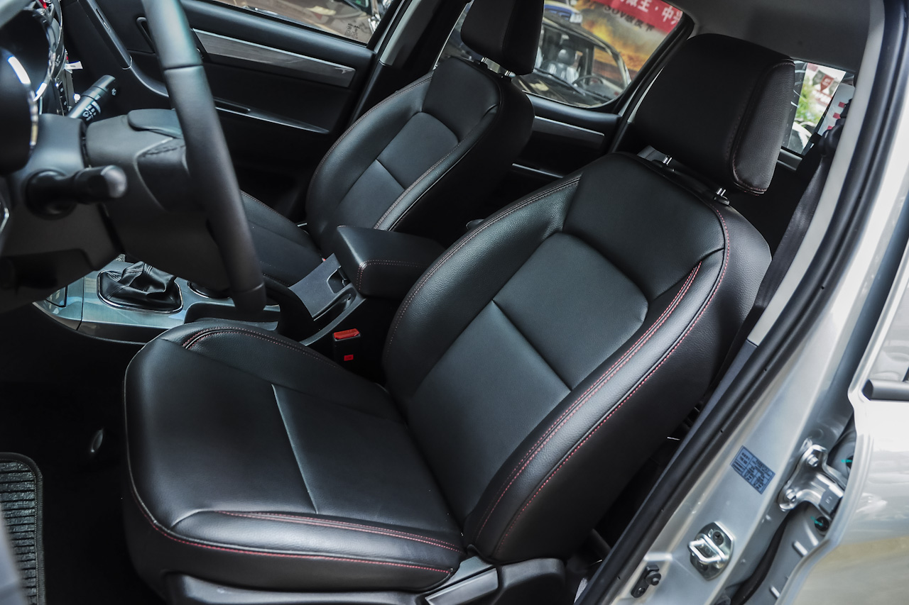 2016款 帅铃T6 2.0T柴油旗舰型D19TCID7