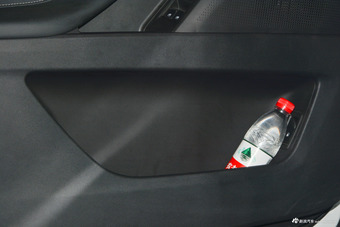 2017上汽大通D90 2.0T手动两驱火星