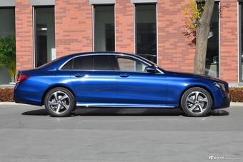 2019款奔驰E级2.0T自动 200L运动型4MATIC