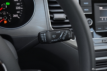 2018款高尔夫·嘉旅1.6L自动舒适型