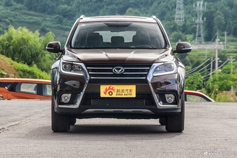 2016款幻速S6 1.5T 手动领先型 大地棕