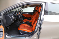 2017款英菲尼迪QX30 2.0T自动四驱运动版