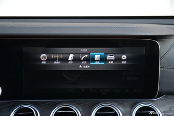 2017款奔驰E级2.0T自动 200 L 运动型 4MATIC