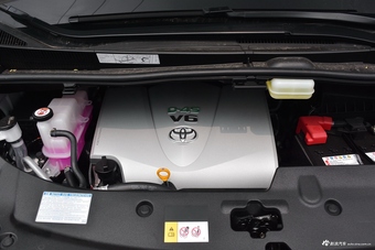 2018款埃尔法改款3.5L自动尊贵版