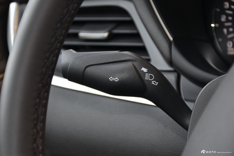 2019林肯MKC 2.0T自动四驱尊雅版 国VI