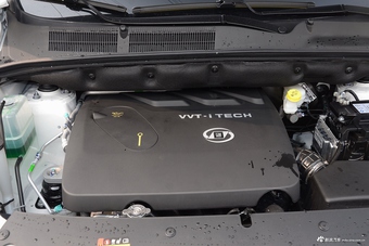 2017款宝骏730 1.8L AMT智能手动尊享型7座