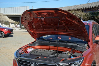 2017款奔腾X40 1.6L手动