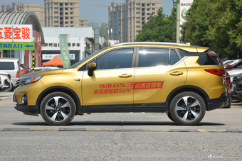 2017款传祺GS3 200T 1.3T自动尊贵版