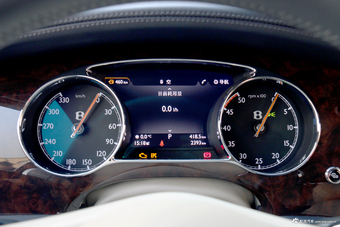 2016款慕尚6.8T自动长轴距版