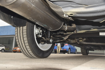 2017款宝骏310W 1.5L手动时尚型