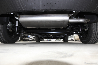 2017款众泰T300 1.5L手动精英型 