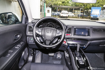 2015款缤智1.8L CVT四驱旗舰型 塔夫绸白