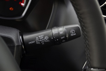 2017款东南DX3 1.5L手动豪华型