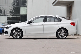 2018款宝马1系125i自动运动型