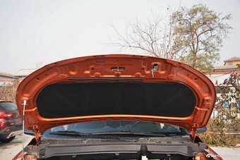 2016款东南DX3 1.5L 手动旗舰型