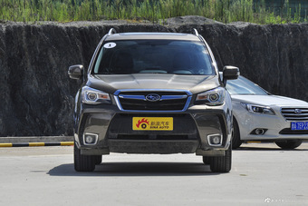 2016款森林人2.5L自动尊贵导航版